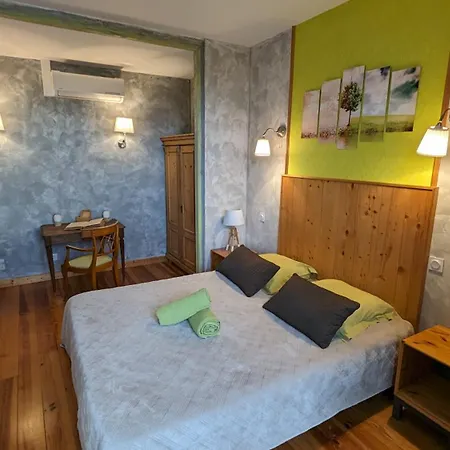 Et Tables D' Hotes 招待所 3*