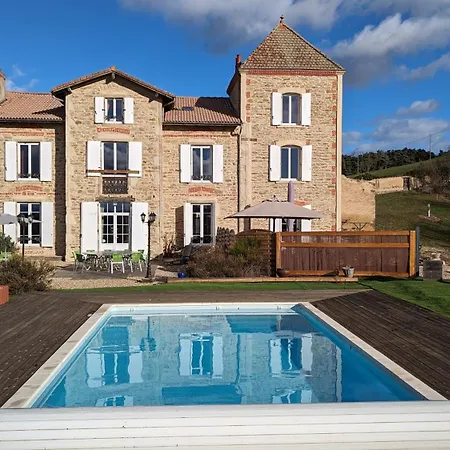 Et Tables D' Hotes 招待所